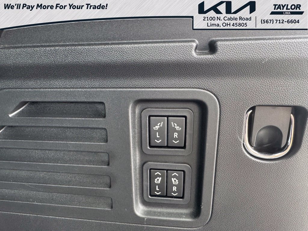 Used 2024 GMC Acadia Denali FWD image 21