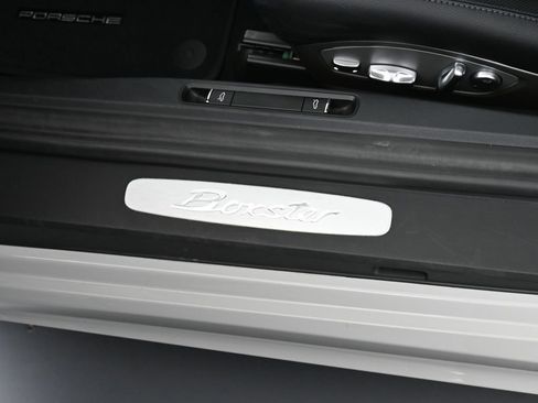 Certified 2025 Porsche 718 Boxster RWD image 16