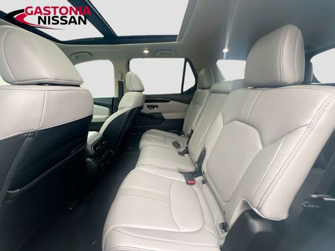 Used 2024 Honda Pilot Touring image 33