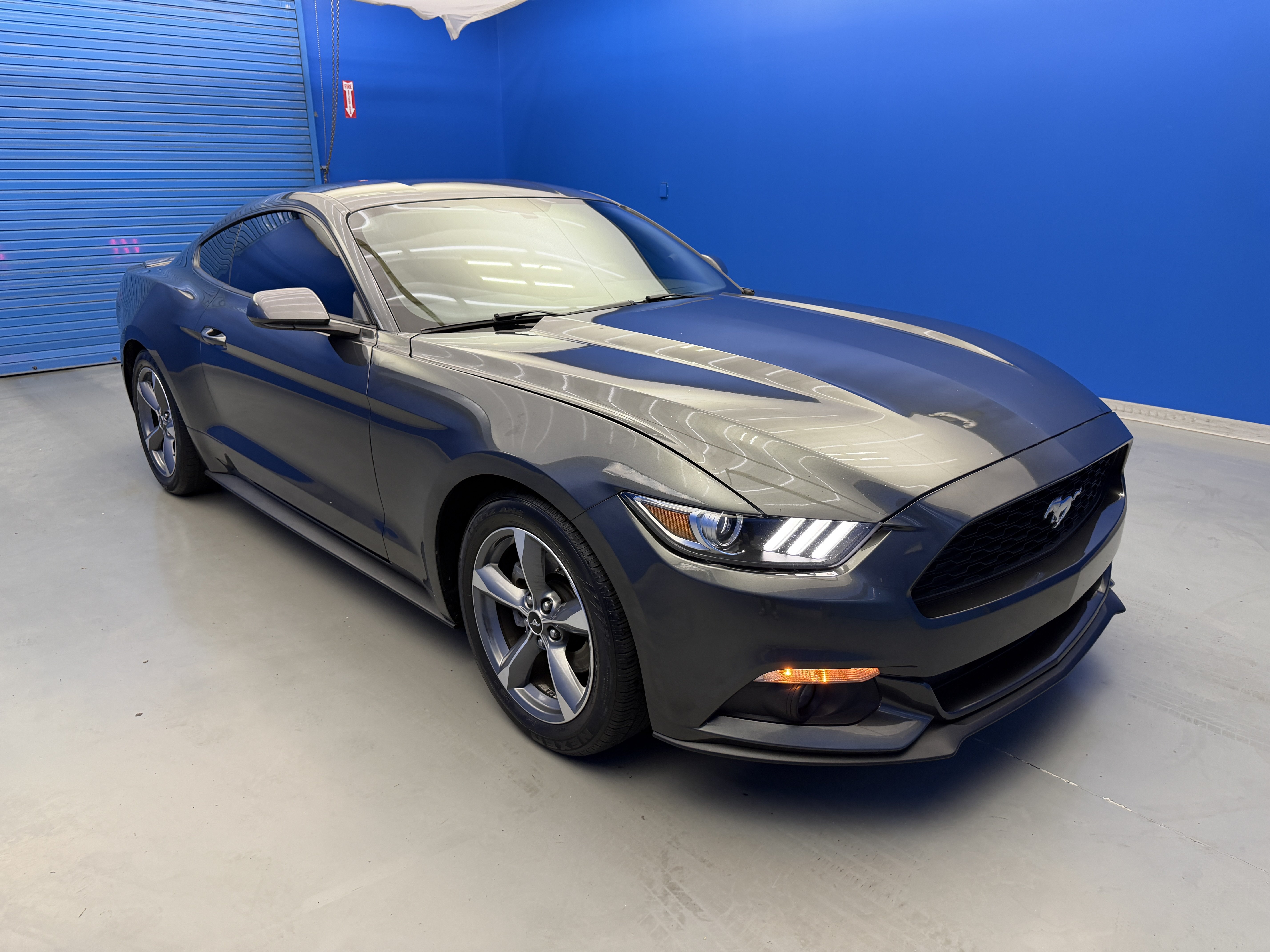 Used 2016 Ford Mustang Coupe w/ Equipment Group 051A RWD image 2