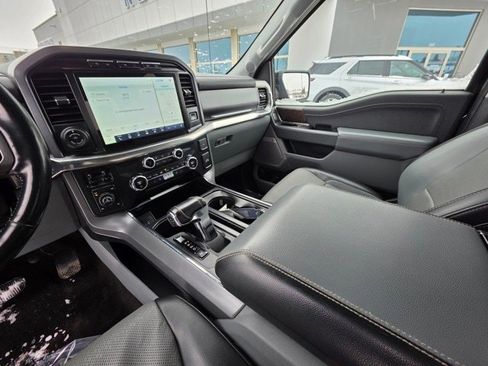 Used 2021 Ford F150 Lariat w/ FX4 Off-Road Package image 18