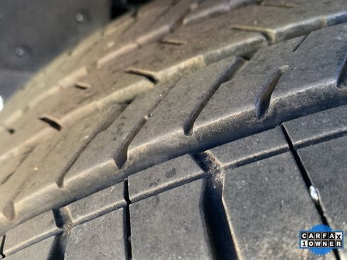 Used 2024 Subaru Crosstrek 2.0i Premium image 12