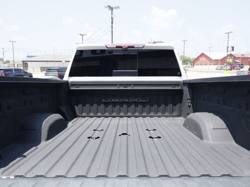 Used 2020 GMC Sierra 2500 Denali w/ Denali Ultimate Package AWD/4WD image 25