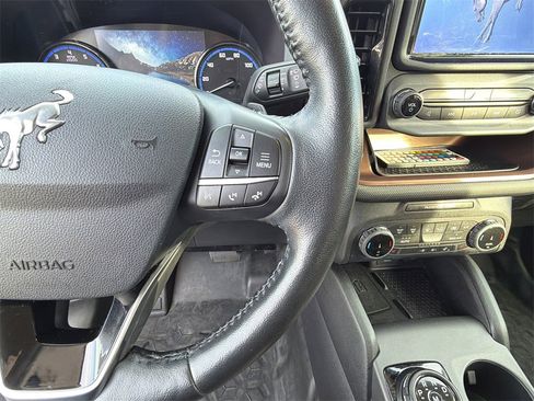 Used 2022 Ford Bronco Sport Badlands w/ Premium Package image 28