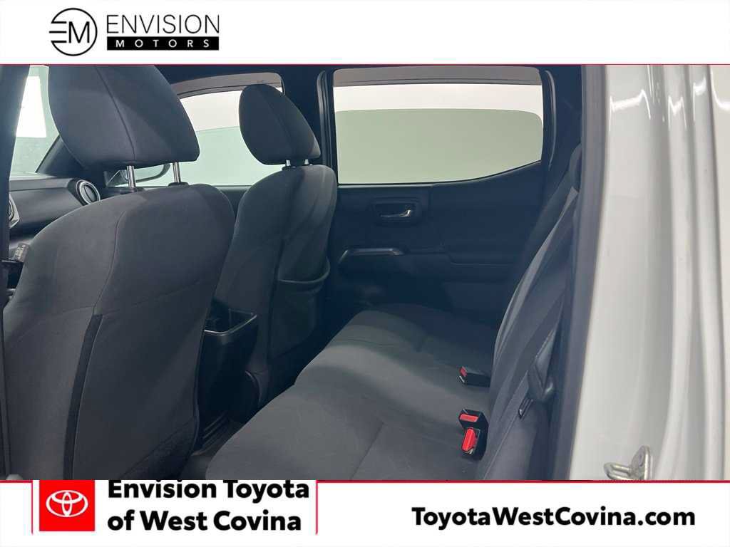 Used 2018 Toyota Tacoma TRD Sport w/ Technology Package RWD image 11