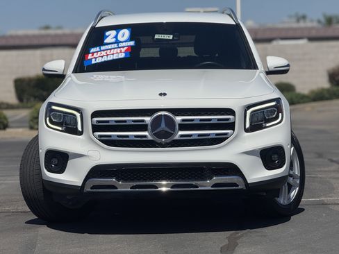 Used 2020 Mercedes-Benz GLB 250 4MATIC image 2