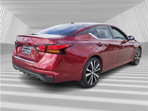 Used 2021 Nissan Altima 2.5 SR image 7
