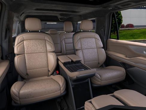New 2025 Lincoln Navigator L Black Label image 11