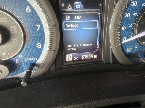 Used 2019 Toyota Sienna XLE w/ XLE Navigation Package AWD/4WD image 27