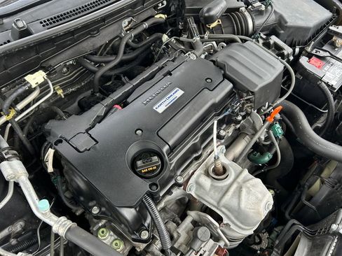 Used 2017 Honda Accord LX image 31