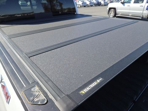 Used 2025 GMC Sierra 1500 SLT w/ SLT Convenience Package image 24