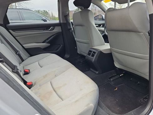 Used 2019 Honda Accord EX image 14