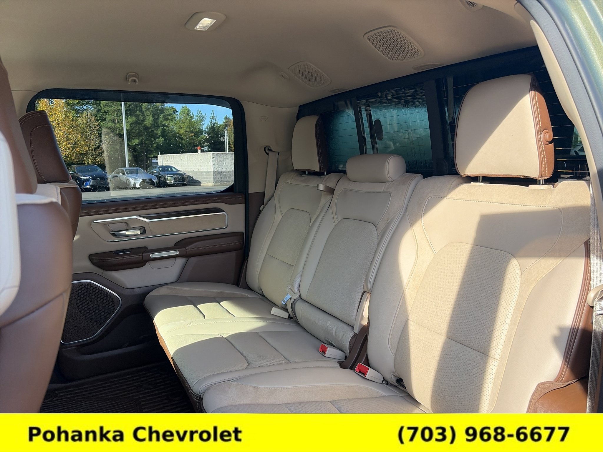Used 2021 RAM 1500 Laramie AWD/4WD image 19