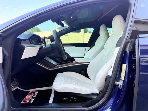 Used 2022 Tesla Model S AWD/4WD image 17