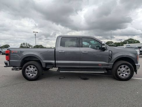 Used 2023 Ford F350 Lariat w/ Tow Technology Package AWD/4WD image 2