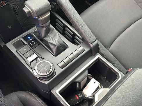 Used 2024 Toyota Tacoma SR5 image 21