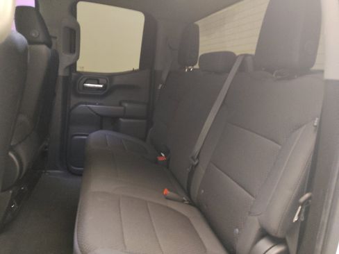 Used 2021 Chevrolet Silverado 1500 Custom RWD image 18