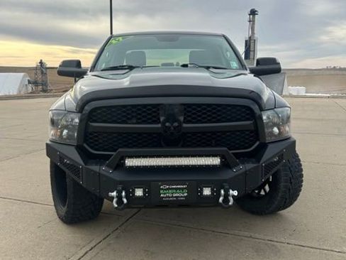 Used 2017 RAM 1500 Express w/ Black Ram 1500 Express Group image 3