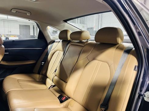 Used 2022 Hyundai Sonata Limited w/ Cargo Package image 29