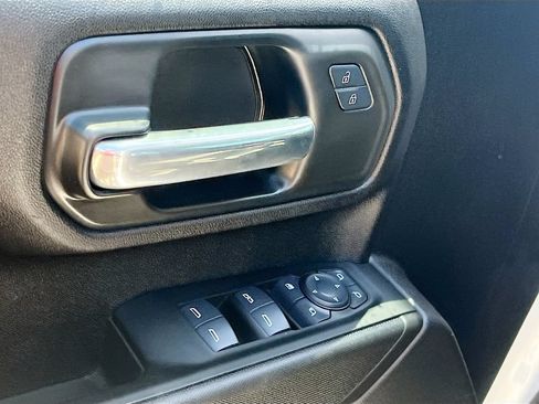 Used 2025 Chevrolet Silverado 2500 Custom w/ Custom Value Package AWD/4WD image 17
