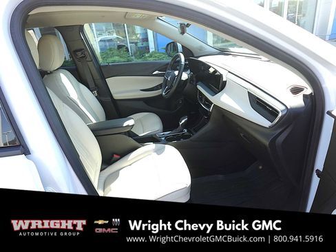 Used 2024 Buick Encore GX Avenir w/ Avenir Technology Package image 28