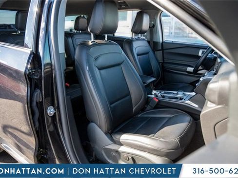 Used 2023 Ford Explorer XLT w/ Equipment Group 202A image 25