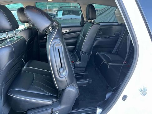 Used 2017 INFINITI QX60 FWD w/ Premium Plus Package image 16