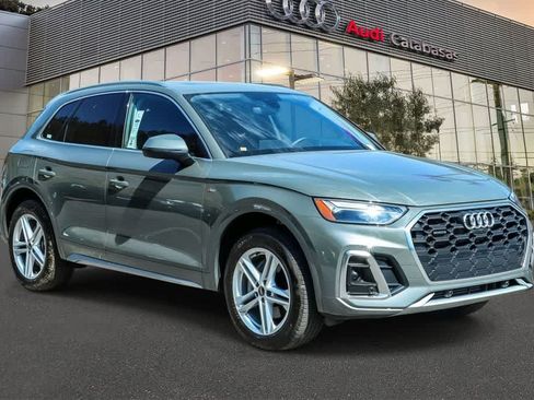 Used 2025 Audi Q5 e Premium Plus w/ Premium Plus Package AWD/4WD image 5