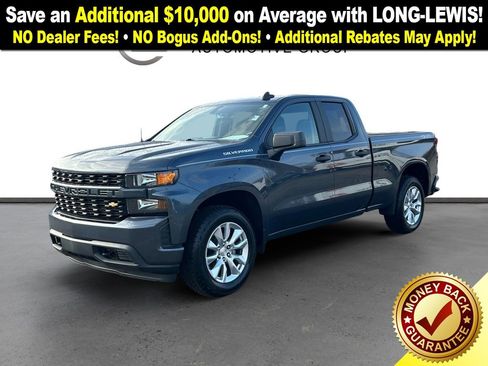 Used 2020 Chevrolet Silverado 1500 Custom w/ Custom Value Package image 1