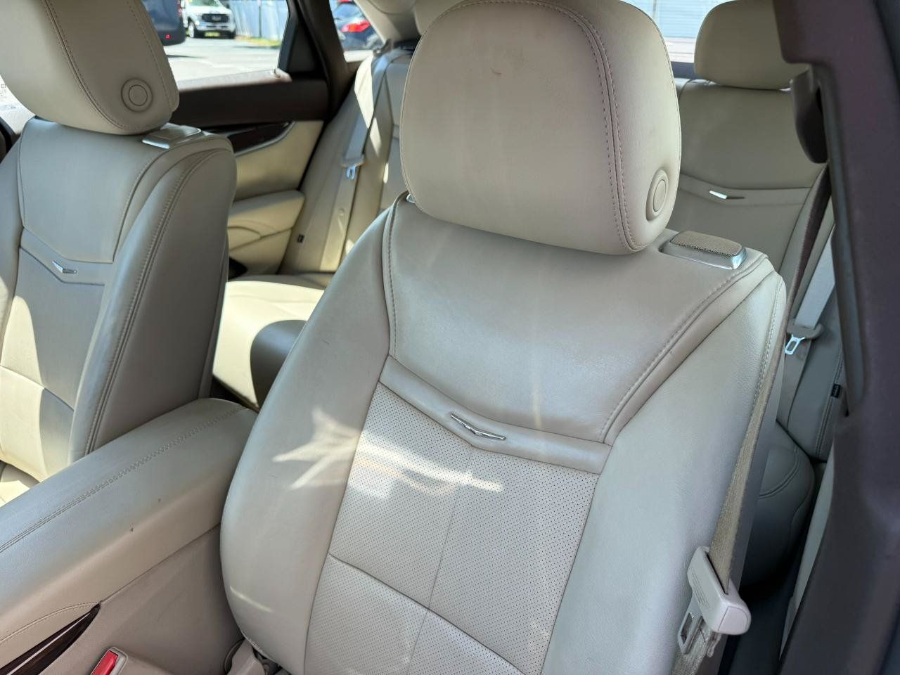 Used 2014 Cadillac XTS Premium FWD image 25