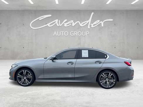 Used 2024 BMW 330i Sedan w/ Convenience Package RWD image 16