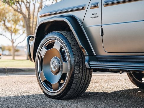 Used 2025 Mercedes-Benz G 63 AMG 4MATIC image 11