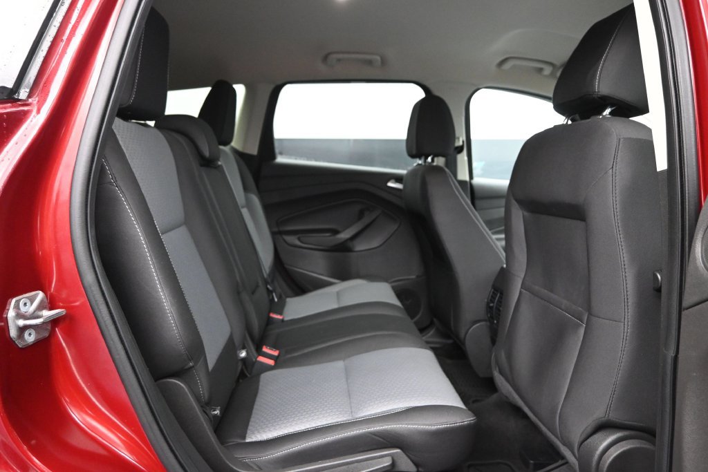 Used 2017 Ford Escape SE w/ Equipment Group 201A AWD/4WD image 11