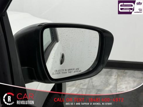 Used 2024 Nissan Frontier S w/ S Utility Package image 50