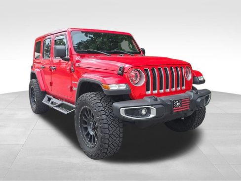 Used 2018 Jeep Wrangler Unlimited Sahara AWD/4WD image 10