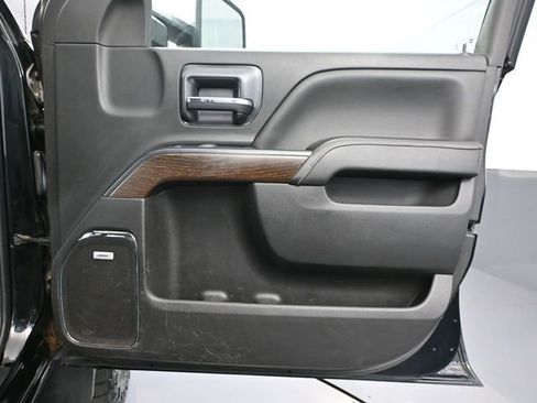 Used 2018 GMC Sierra 2500 Denali w/ Duramax Plus Package image 48