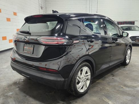Used 2022 Chevrolet Bolt LT image 16
