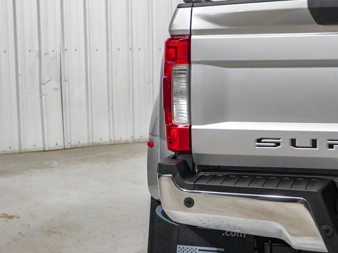 Used 2019 Ford F350 Lariat w/ Lariat Value Package AWD/4WD image 52