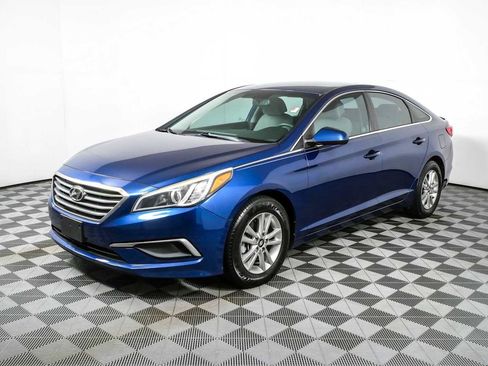 Used 2017 Hyundai Sonata SE FWD image 23