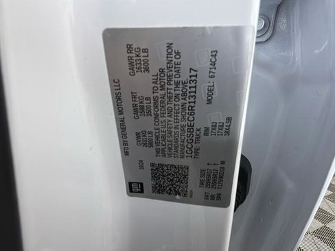 Certified 2024 Chevrolet Colorado W/T w/ WT Convenience Package image 37