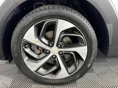 Used 2017 Hyundai Tucson Limited w/ Limited Ultimate Package 03 image 37