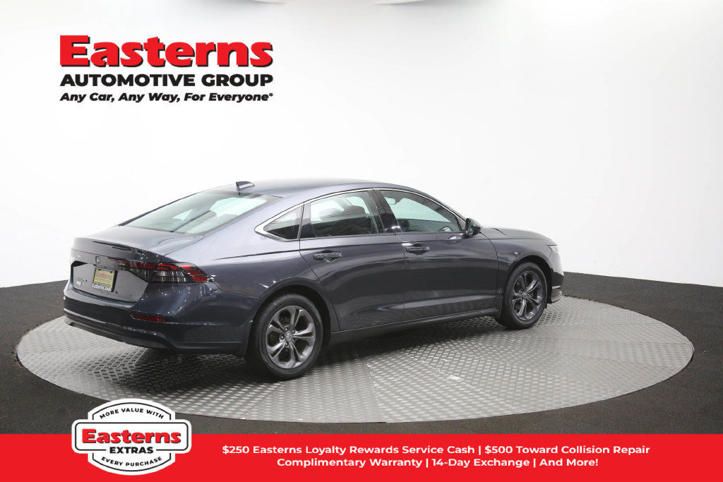 Used 2023 Honda Accord EX image 43