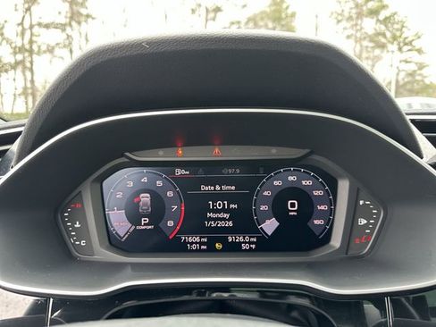 Used 2021 Audi Q3 2.0T Premium w/ Convenience Package image 17