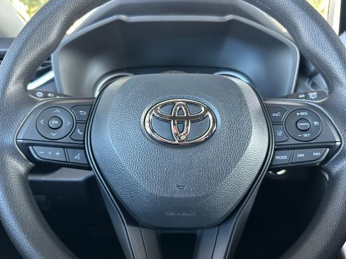 New 2025 Toyota RAV4 XLE image 27