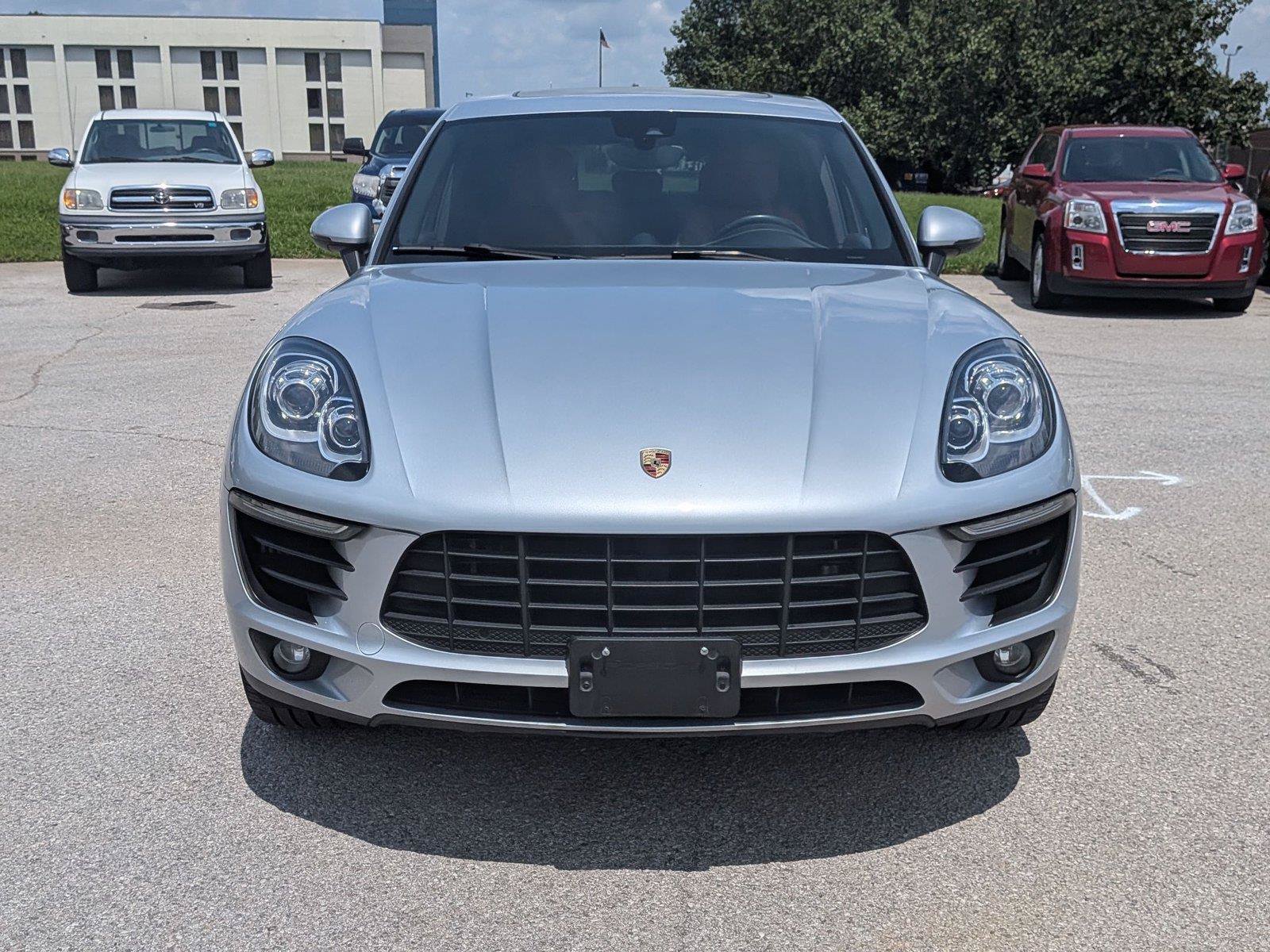 Used 2018 Porsche Macan S AWD/4WD image 8