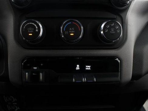 Used 2024 RAM 2500 Big Horn w/ Bed Utility Group image 6