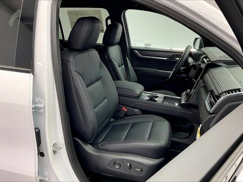 New 2026 GMC Acadia Elevation w/ Black Edition image 9