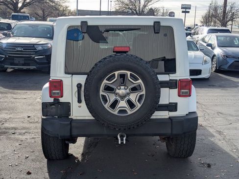 Used 2014 Jeep Wrangler Unlimited Rubicon w/ Connectivity Group image 5