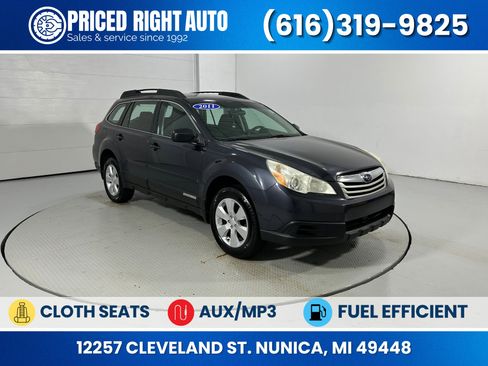 Used 2011 Subaru Outback 2.5i image 1