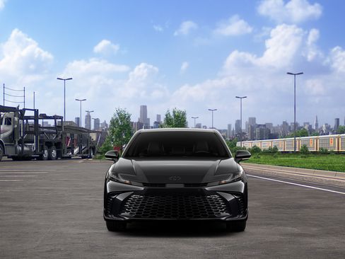 New 2026 Toyota Camry Hybrid FWD image 19
